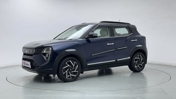 Used 2024 Mahindra XUV 3XO AX7 1.2 Petrol AT Petrol Automatic Image