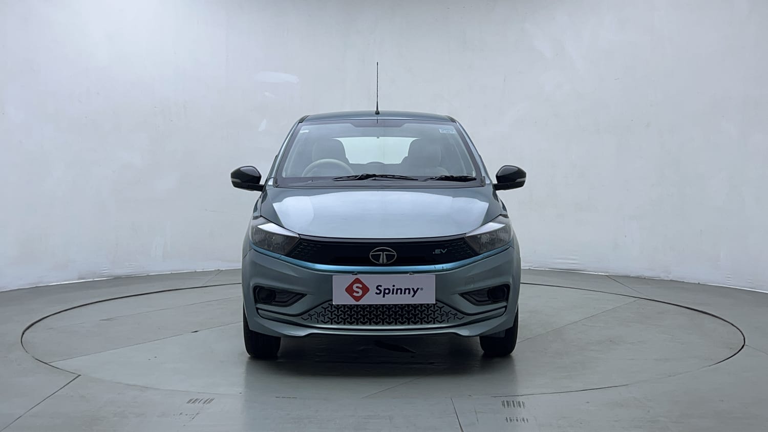 2023 Tata Tiago EV XT Medium Range - Photo 8