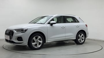 Used 2023 Audi Q3 40 TFSI Premium Plus Petrol Automatic Image