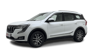 Used 2022 Mahindra XUV700 AX 7 Petrol AT Luxury Pack 7 STR Petrol Automatic Image