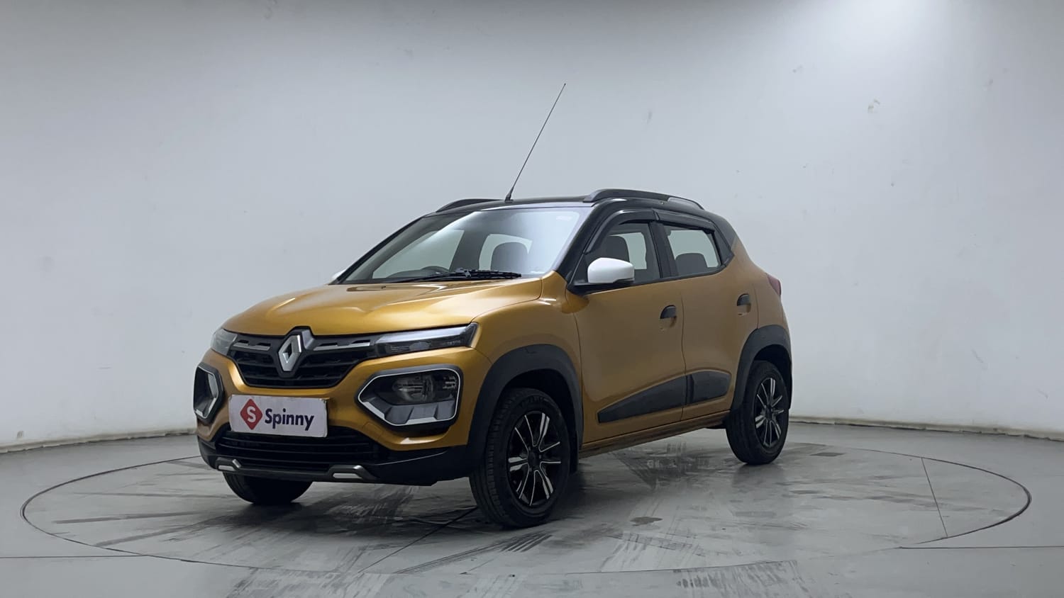 2024 Renault Kwid CLIMBER (O) 1.0 AMT Dual Tone