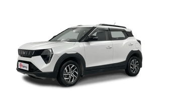 Used 2025 Mahindra XUV 3XO AX5 1.5 Diesel Diesel Manual Image