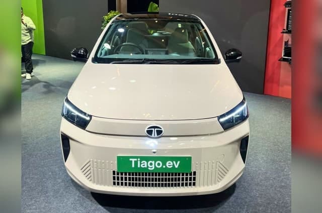 New Tata Tiago EV exterior RIGHT FRONT CORNER VIEW