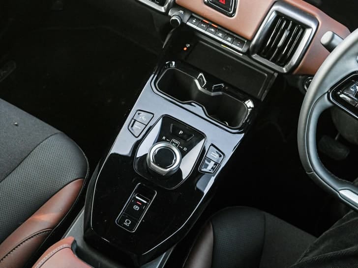 New Maruti Suzuki E-Vitara interior MUSIC SYSTEM & AC CONTROL VIEW