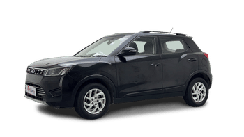 Used 2022 Mahindra XUV 300 W8 1.2 Petrol Petrol Manual Image