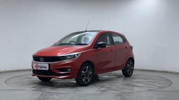 Used 2021 Tata Tiago XZA Plus Dual Tone Petrol Automatic Image