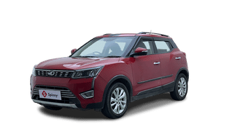 Used 2021 Mahindra XUV 300 1.5 W8 AMT Diesel Automatic Image