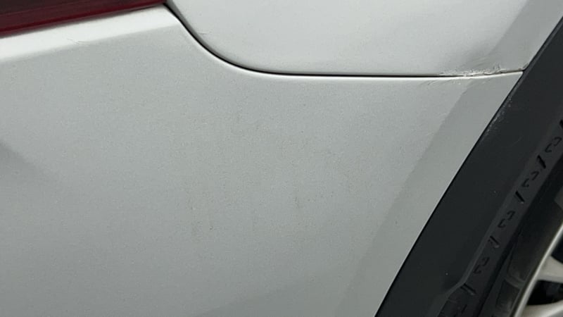 Used 2024 Mahindra XUV700 AX5 Diesel AT 7 STR Diesel Automatic dents MINOR SCRATCH