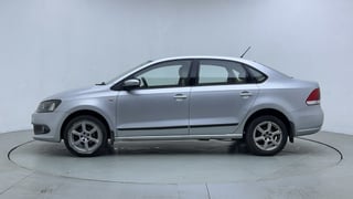 Used 2014 Volkswagen Vento Highline Petrol Petrol Manual exterior LEFT SIDE VIEW