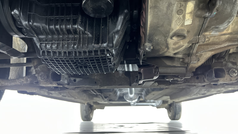 Used 2015 Renault Kwid RXL Petrol Manual extra FRONT LEFT UNDERBODY VIEW