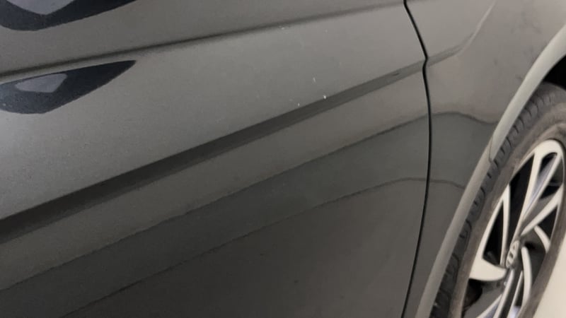 Used 2023 Volkswagen Virtus Topline 1.0 TSI AT Petrol Automatic dents MINOR DENT