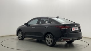 Used 2022 Hyundai Verna SX 1.5 MPi Petrol Manual exterior LEFT REAR CORNER VIEW