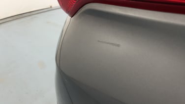 minor_scratch_0