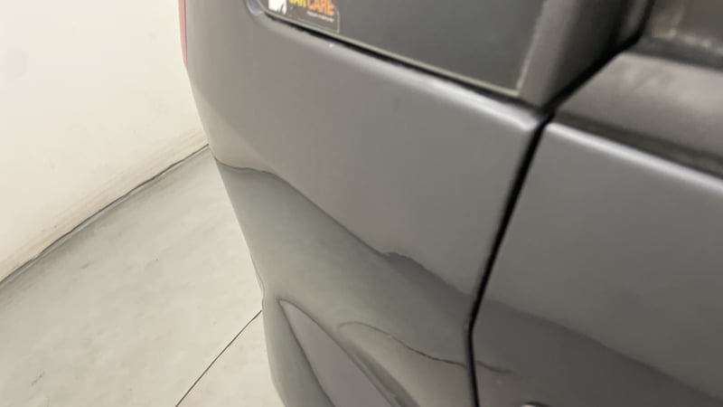 Used 2013 Ford Figo Duratec Petrol ZXI 1.2 Petrol Manual dents MINOR DENT