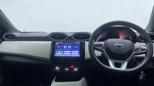 Used 2022 Nissan Magnite XV Executive Petrol Manual interior DASHBOARD VIEW
