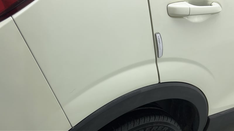 Used 2022 Mahindra XUV 300 W8 (O) 1.5 Diesel AMT Diesel Automatic dents MINOR SCRATCH