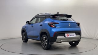 Used 2022 Renault Kiger RXT (O) Turbo CVT Dual Tone Petrol Automatic exterior LEFT REAR CORNER VIEW