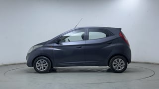 Used 2016 Hyundai Eon Magna + Petrol Manual exterior LEFT SIDE VIEW