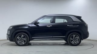 Used 2024 Hyundai Creta 1.5 MPi Petrol MT SX(O) Petrol Manual exterior LEFT SIDE VIEW