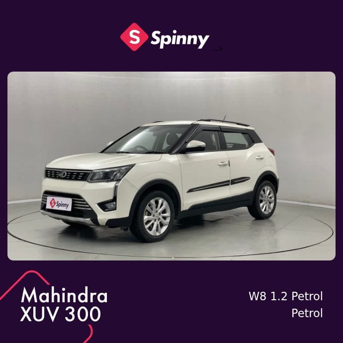 2022 Mahindra XUV 300 W8 1.2 Petrol