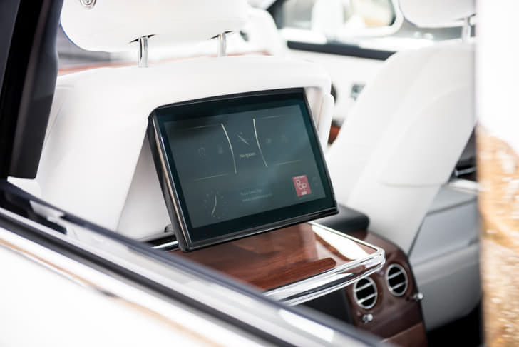 New Rolls-Royce Phantom interior DICKY INSIDE VIEW