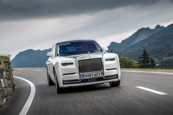 New Rolls-Royce Phantom exterior EXTERIOR ROOF VIEW