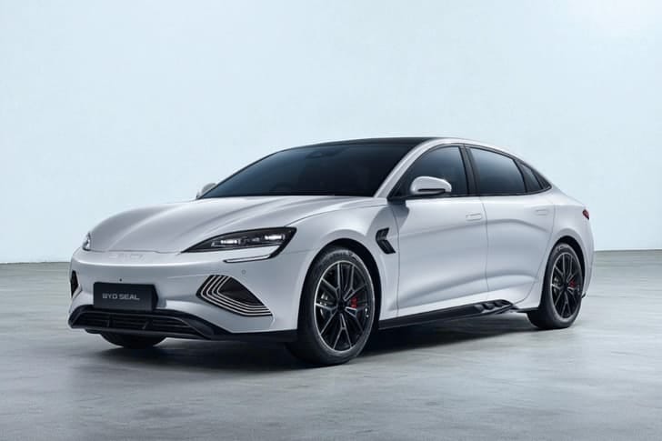 New BYD Seal Aurora White