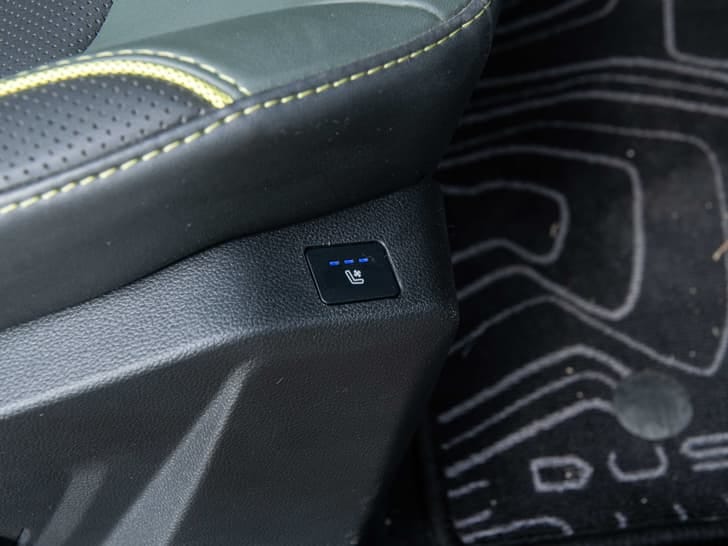 New Renault Duster interior RIGHT SIDE FRONT DOOR CABIN VIEW