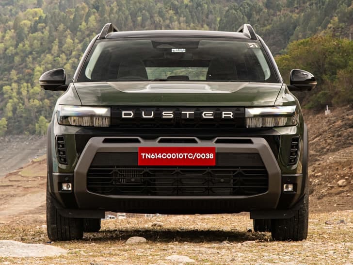 New Renault Duster exterior FRONT VIEW