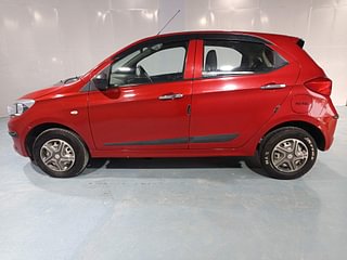 Used 2019 Tata Tiago [2016-2020] Revotron XE Petrol Manual exterior LEFT SIDE VIEW