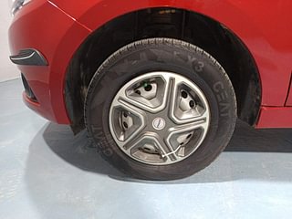 Used 2019 Tata Tiago [2016-2020] Revotron XE Petrol Manual tyres LEFT FRONT TYRE RIM VIEW