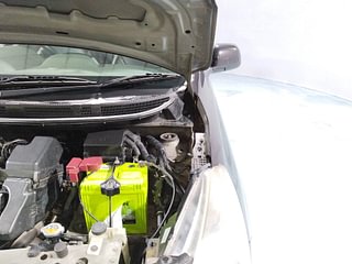 Used 2015 Nissan Sunny [2014-2020] XL Petrol Manual engine ENGINE LEFT SIDE HINGE & APRON VIEW