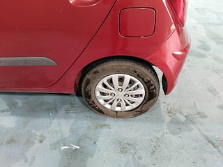 Used 2013 Hyundai i10 [2010-2016] Magna 1.2 Petrol Petrol Manual tyres LEFT REAR TYRE RIM VIEW