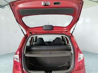 Used 2013 Hyundai i10 [2010-2016] Magna 1.2 Petrol Petrol Manual interior DICKY INSIDE VIEW