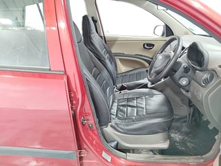 Used 2013 Hyundai i10 [2010-2016] Magna 1.2 Petrol Petrol Manual interior RIGHT SIDE FRONT DOOR CABIN VIEW