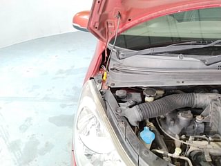 Used 2013 Hyundai i10 [2010-2016] Magna 1.2 Petrol Petrol Manual engine ENGINE RIGHT SIDE HINGE & APRON VIEW