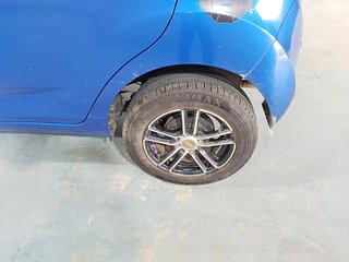Used 2012 Chevrolet Beat LT Petrol Petrol Manual tyres LEFT REAR TYRE RIM VIEW