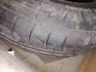 Used 2014 Volkswagen Polo [2010-2014] Highline 1.2 (D) Diesel Manual tyres SPARE TYRE VIEW