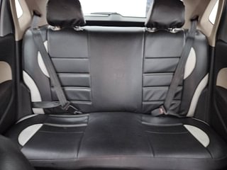 Used 2014 Volkswagen Polo [2010-2014] Highline 1.2 (D) Diesel Manual interior REAR SEAT CONDITION VIEW