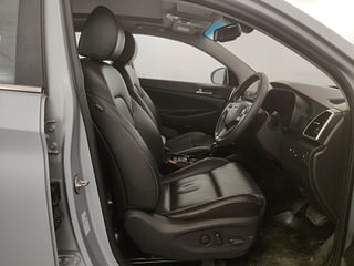 Used 2021 Hyundai Tucson GLS 4WD AT Diesel Diesel Automatic interior RIGHT SIDE FRONT DOOR CABIN VIEW
