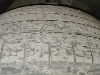 Used 2021 Hyundai Tucson GLS 4WD AT Diesel Diesel Automatic tyres RIGHT FRONT TYRE TREAD VIEW
