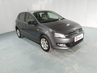 Used 2011 Volkswagen Polo [2010-2014] Highline1.2L (P) Petrol Manual exterior RIGHT FRONT CORNER VIEW