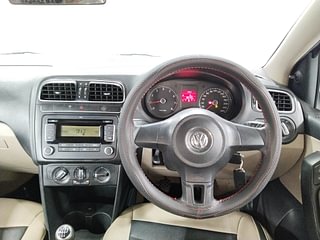 Used 2011 Volkswagen Polo [2010-2014] Highline1.2L (P) Petrol Manual interior STEERING VIEW