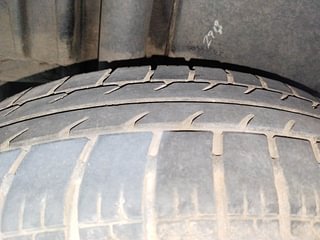 Used 2013 Maruti Suzuki Swift Dzire VXI Petrol Manual tyres RIGHT REAR TYRE TREAD VIEW