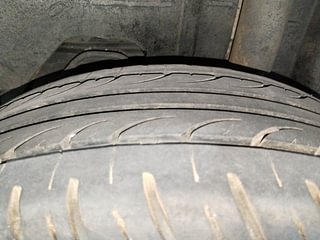 Used 2017 Ford Figo [2015-2019] Trend 1.2 Ti-VCT Petrol Manual tyres LEFT REAR TYRE TREAD VIEW