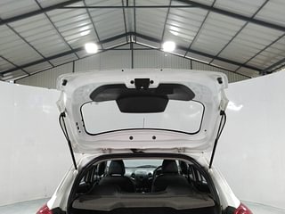 Used 2017 Ford Figo [2015-2019] Trend 1.2 Ti-VCT Petrol Manual interior DICKY DOOR OPEN VIEW
