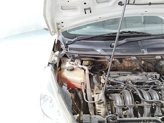 Used 2017 Ford Figo [2015-2019] Trend 1.2 Ti-VCT Petrol Manual engine ENGINE RIGHT SIDE VIEW