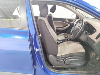 Used 2015 Hyundai Elite i20 [2014-2018] Asta 1.2 (O) Petrol Manual interior RIGHT SIDE FRONT DOOR CABIN VIEW