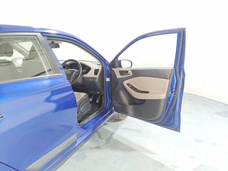 Used 2015 Hyundai Elite i20 [2014-2018] Asta 1.2 (O) Petrol Manual interior RIGHT FRONT DOOR OPEN VIEW