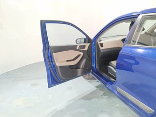Used 2015 Hyundai Elite i20 [2014-2018] Asta 1.2 (O) Petrol Manual interior LEFT FRONT DOOR OPEN VIEW